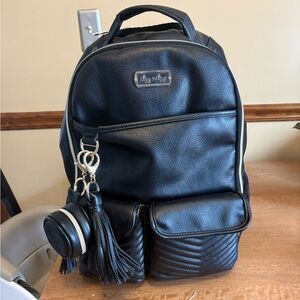 Itzy Ritzy Boss Backpack with Changing Pad and Paci Holder